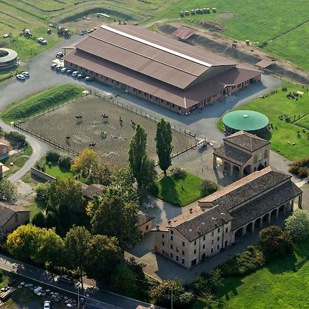 Agriturismo Corte Ghiara Hotel Fontanellato Eksteriør billede