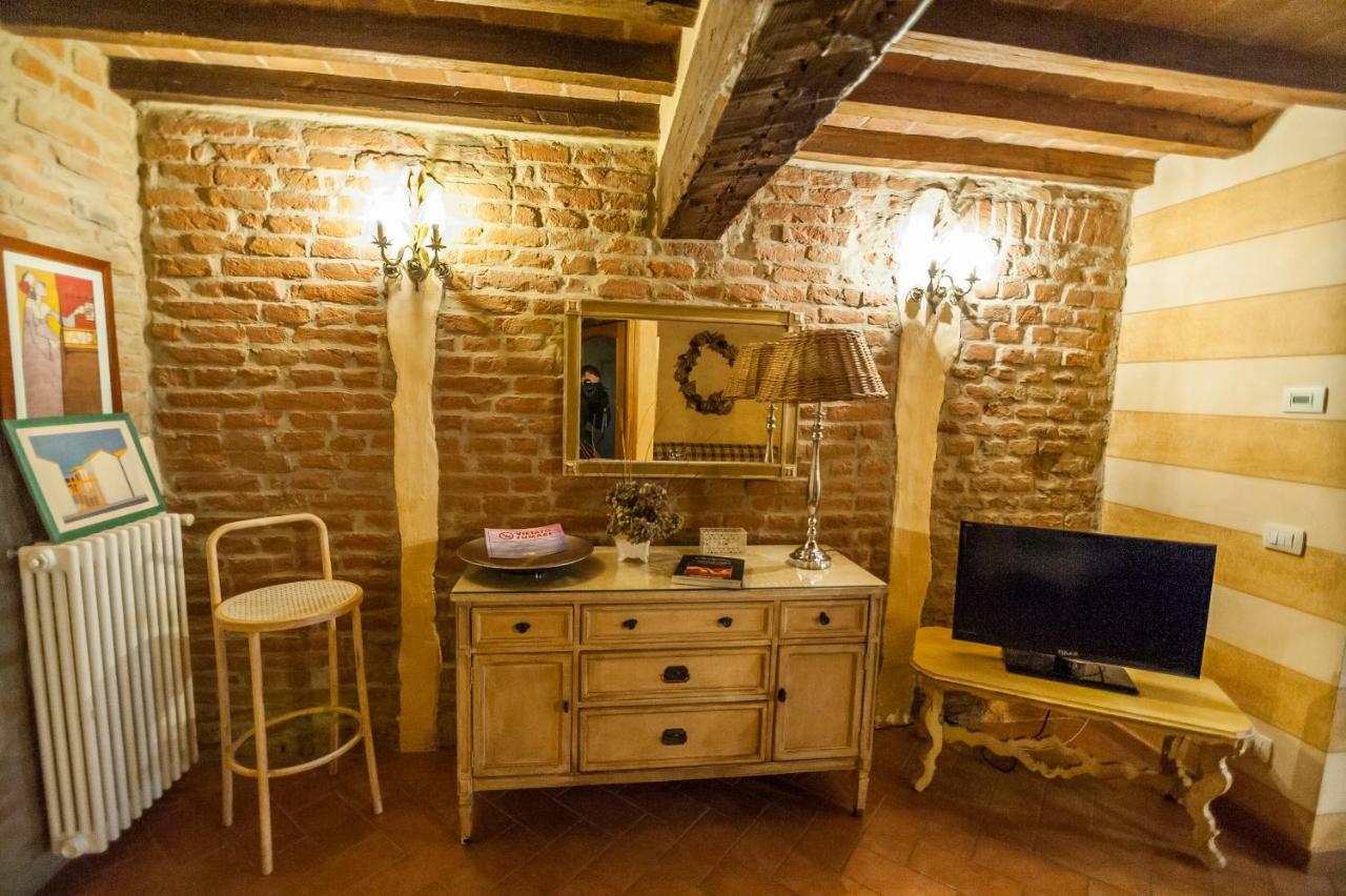 Agriturismo Corte Ghiara Hotel Fontanellato Eksteriør billede